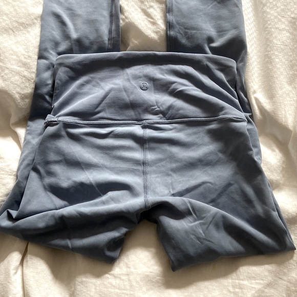 Lululemon Blue crossover leggings - Picture 3 of 5
